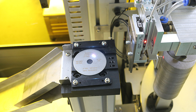 鼎信激光打標(biāo)機 鼎信激光打標(biāo)機